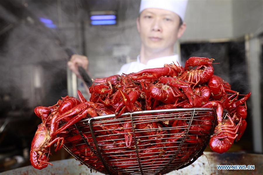 #CHINA-JIANGSU-CRAYFISH-DEMAND INCREASE (CN)