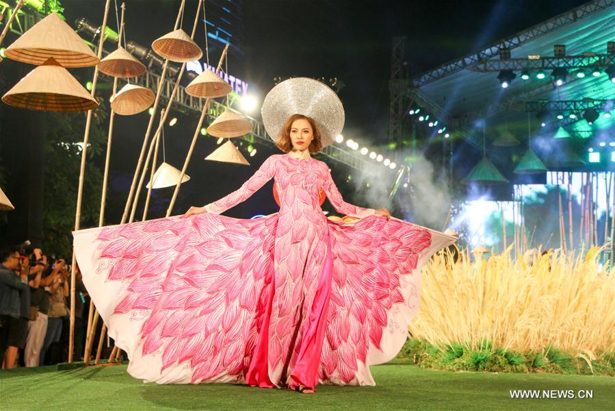 VIETNAM-HO CHI MINH CITY-AO DAI FESTIVAL 2018