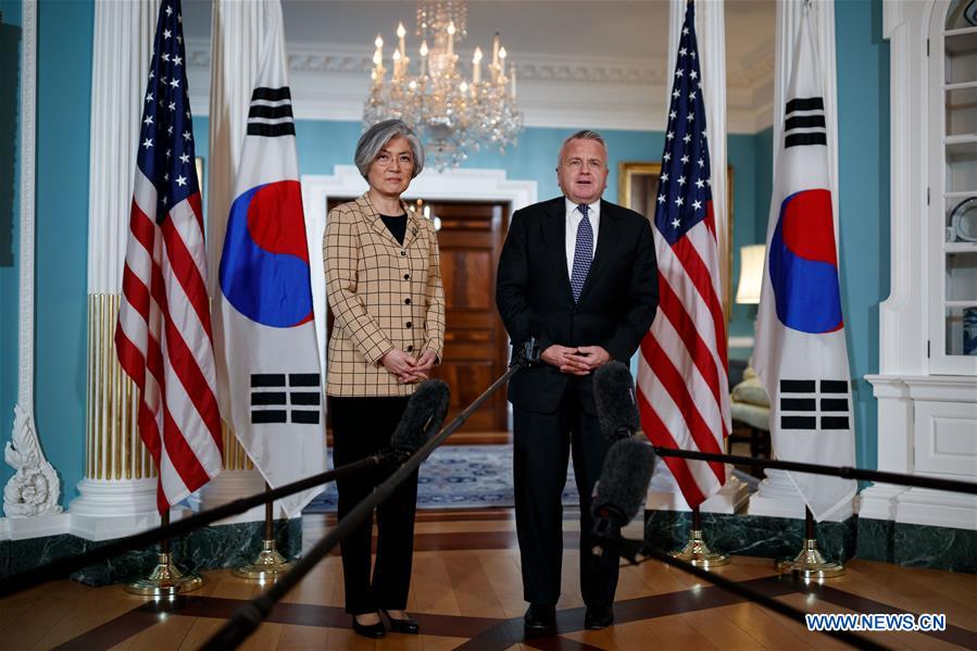 U.S.-WASHINGTON D.C.-ROK-FM-VISIT