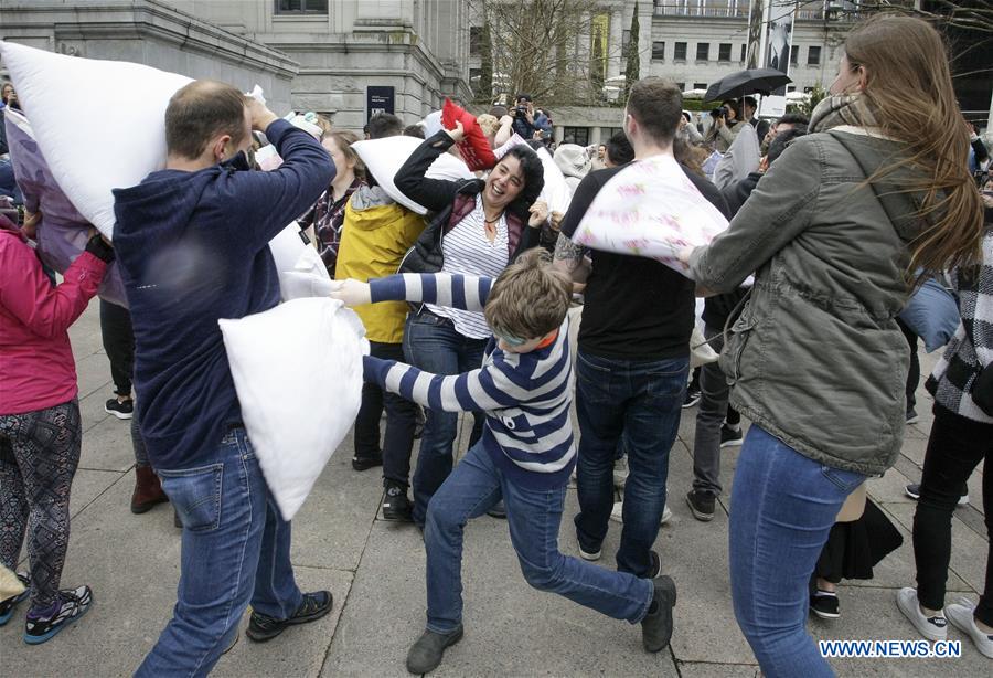 CANADA-VANCOUVER-PILLOW FIGHT