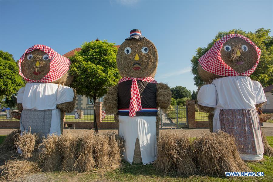 (SP)CROATIA-PETRIJEVCI-FIFA WORLD CUP-STRAW BALE SCULPTURES