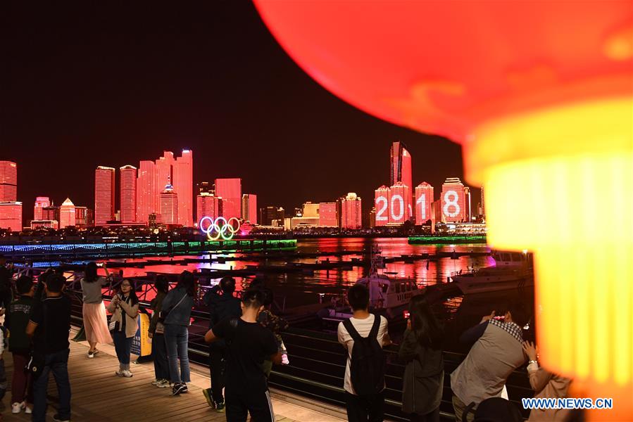 CHINA-QINGDAO-NATIONAL DAY-LIGHT SHOW (CN)