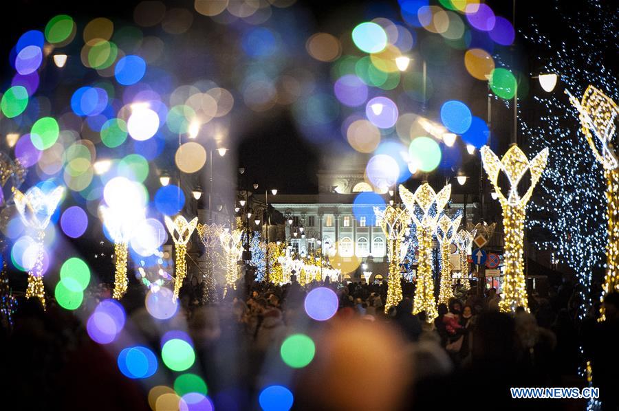 POLAND-WARSAW-CHRISTMAS LIGHTS