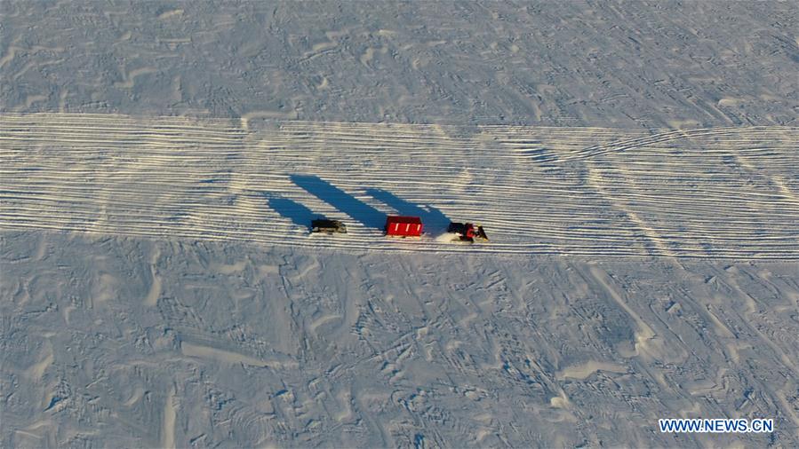 ANTARCTICA-XUELONG-UNLOADING OPERATION