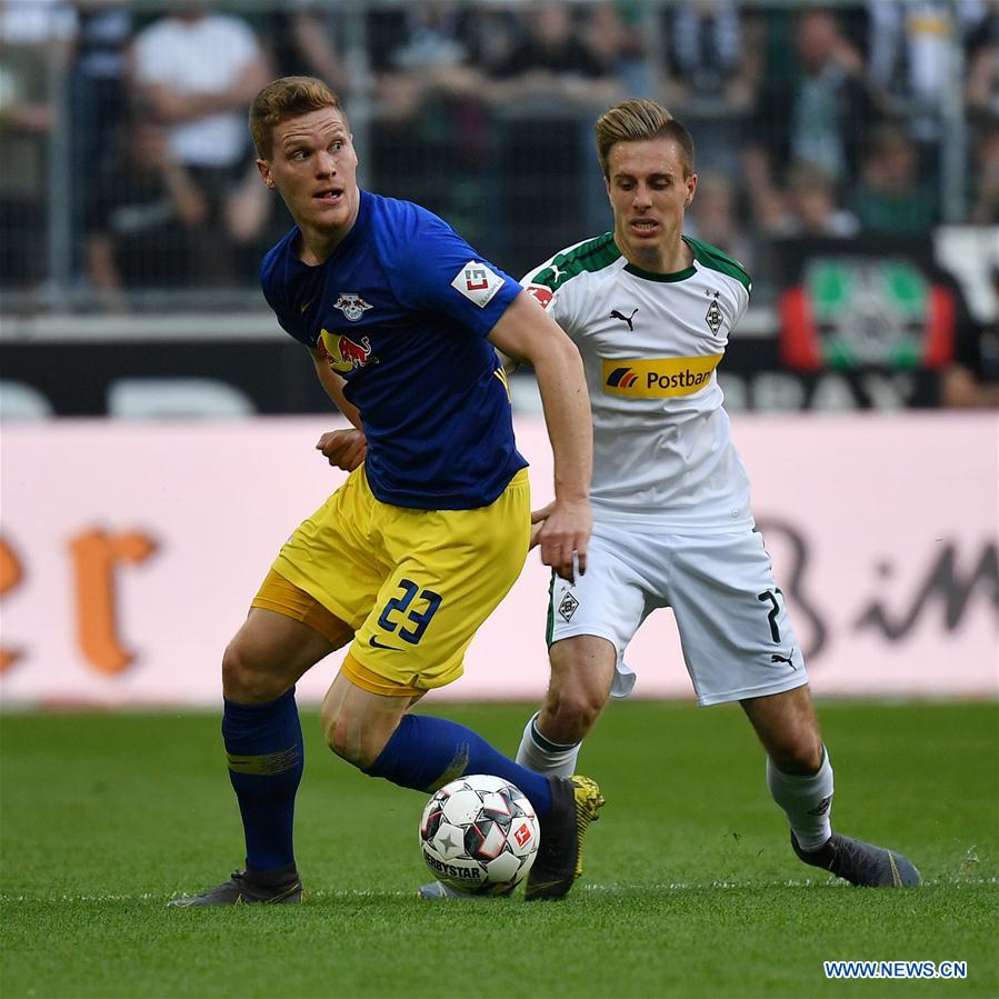 (SP)GERMANY-MOENCHENGLADBACH-SOCCER-BUNDESLIGA-MOENCHENGLADBACH VS LEIPZIG