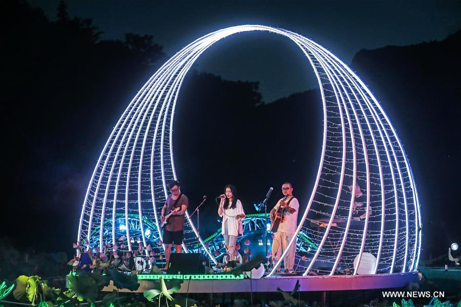 CHINA-ZHEJIANG-JIANDE-SUMMER-OUTDOOR CONCERT (CN)