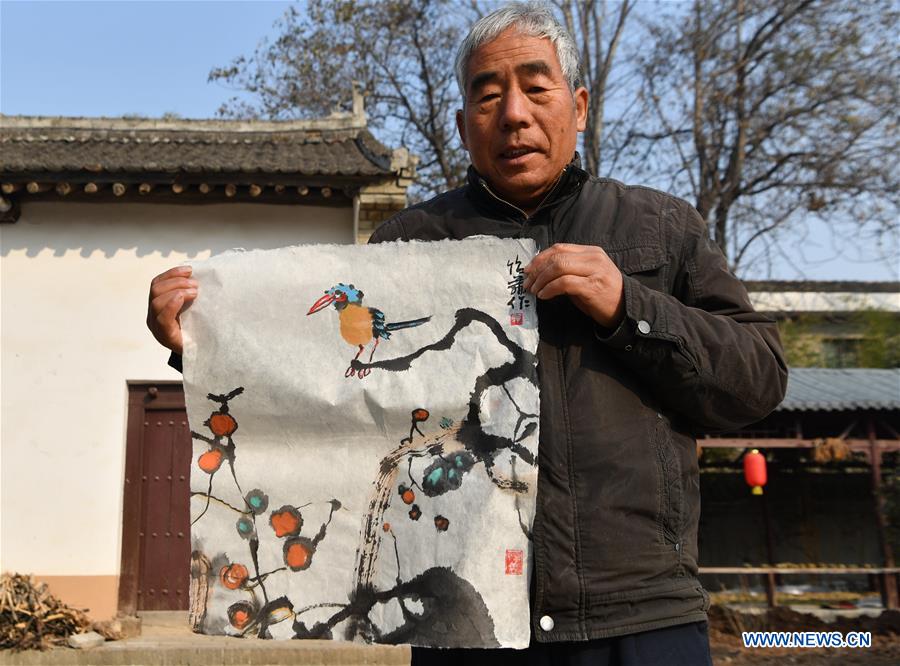 CHINA-SHAANXI-XI'AN-TRADITIONAL PAPERMAKING (CN)