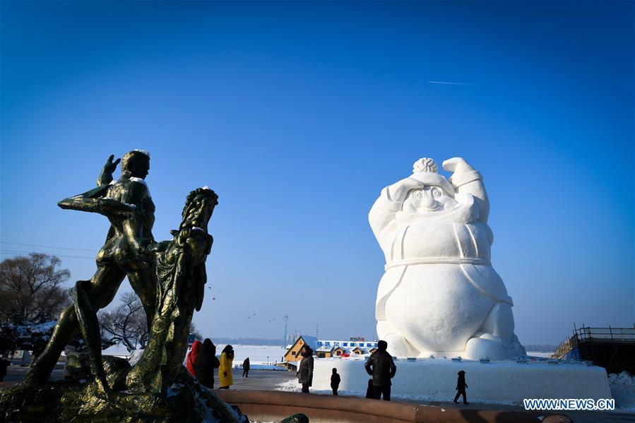 CHINA-HARBIN-SNOWMEN(CN)