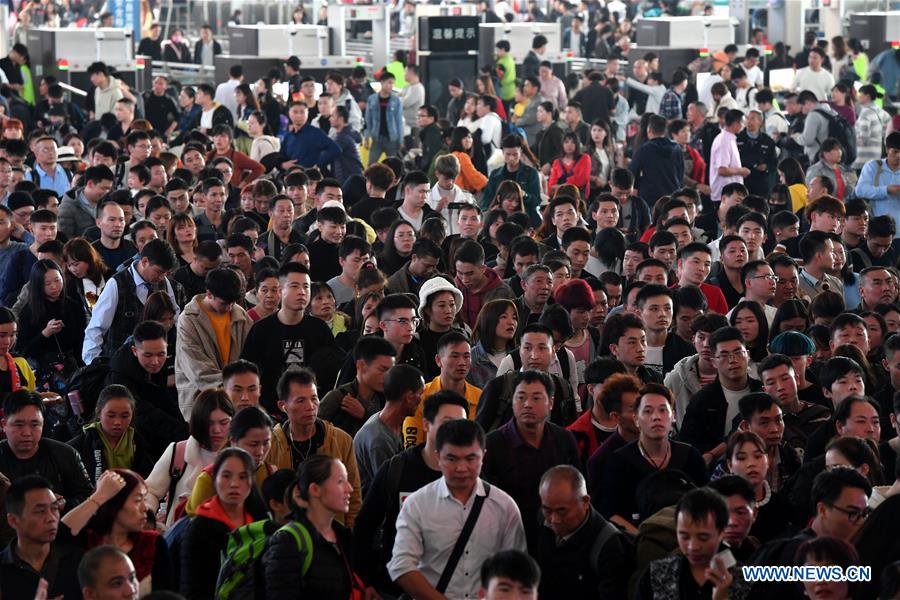 CHINA-GUANGDONG-RAILWAY STATION-SPRING FESTIVAL-TRAVEL RUSH (CN)