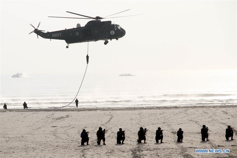 PAKISTAN-KARACHI-ANTI-TERRORISM-DRILL