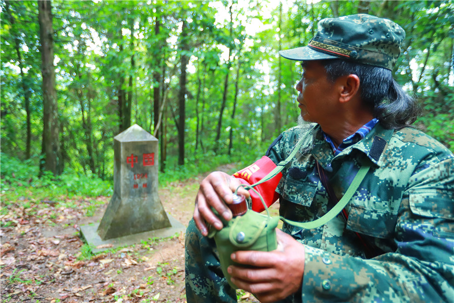 党员戍边故事：让戍边精神世代传承下去